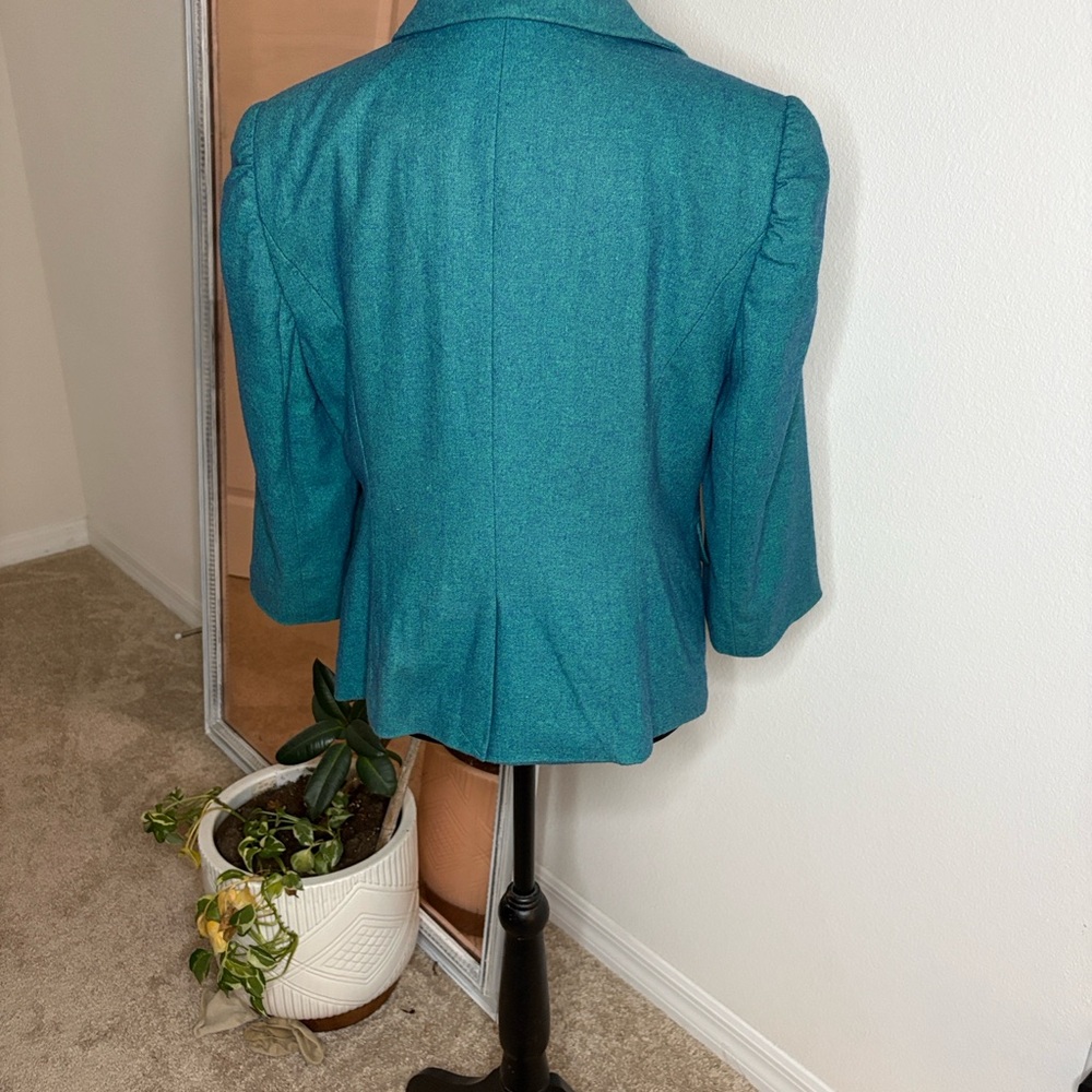 The LIMITED Teal Puff Sleeve cropped Blazer - Picture 6 of 9